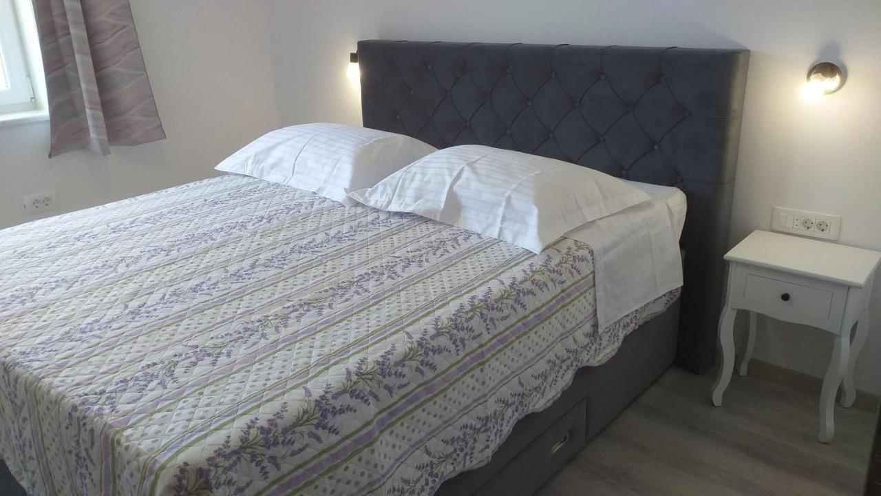 Apartman Karla Lastovo Dış mekan fotoğraf